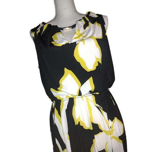 SPRING SALE! GORGEOUS - SEXY-Flirty Sangria maxi size 10 dress Gold accents - Picture 8 of 9
